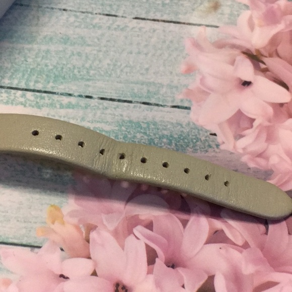 Olivia Burton Big Dial Grey Watch - Picture 4 of 7